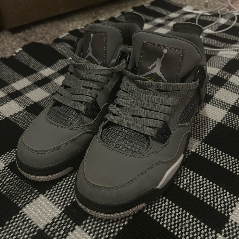 Jordan Gray Sneakers Sleek Design Comfortable Fit